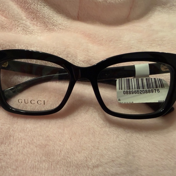 Gucci Eyeglasses Frame - Picture 1 of 6